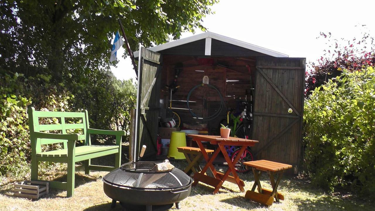 Zirkuswagen nahe Ostsee und Schlei Wagersrott Exterior foto